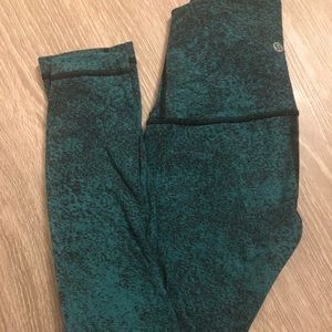 Lululemon leggings rare color!